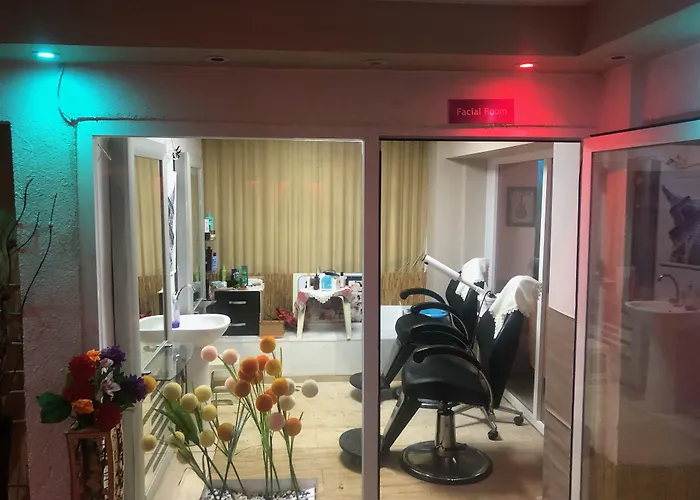 酒店 Astoria Life 马尔马里斯