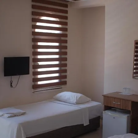 Astoria Life Hotell