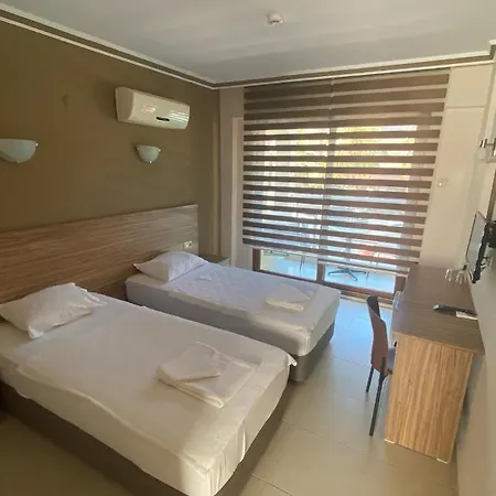 Astoria Life Hotell 3*