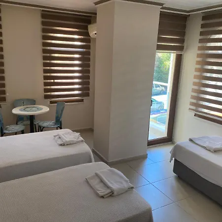 Otel Astoria Life 3*